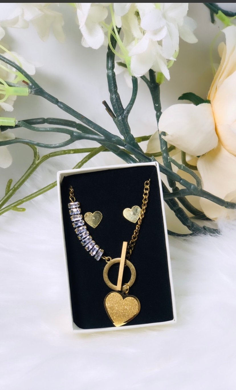 Rina’s accessories