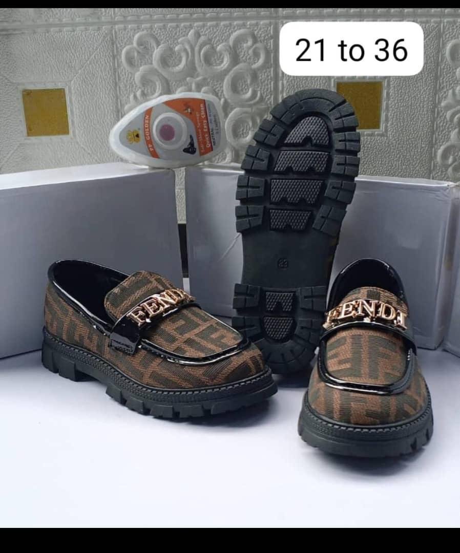 stylish kids shoe