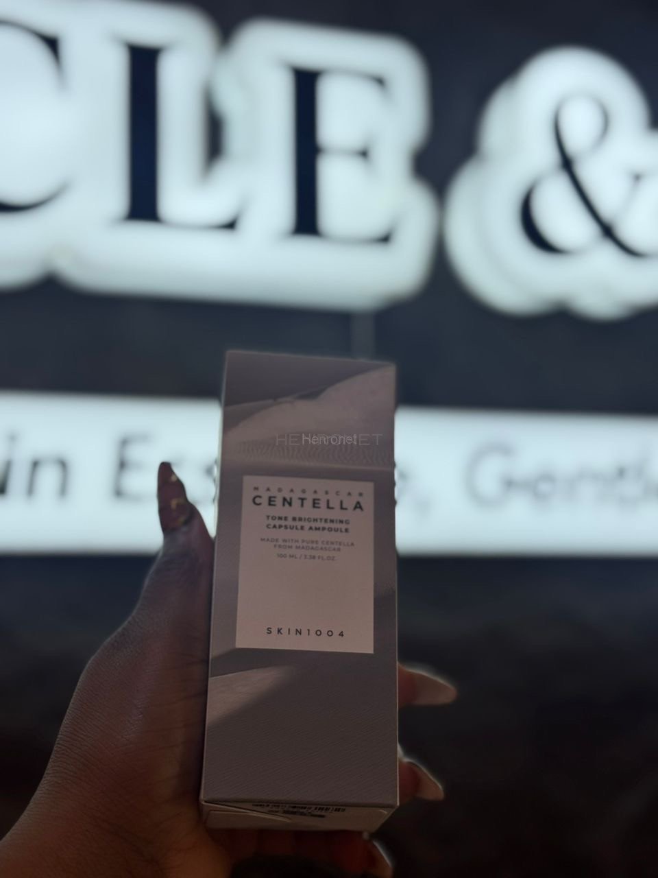 Cosmetics & perfumes, deodorant