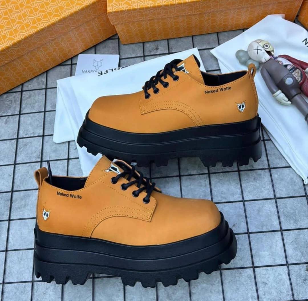 UNISEX LUXURY FOOTWEARS