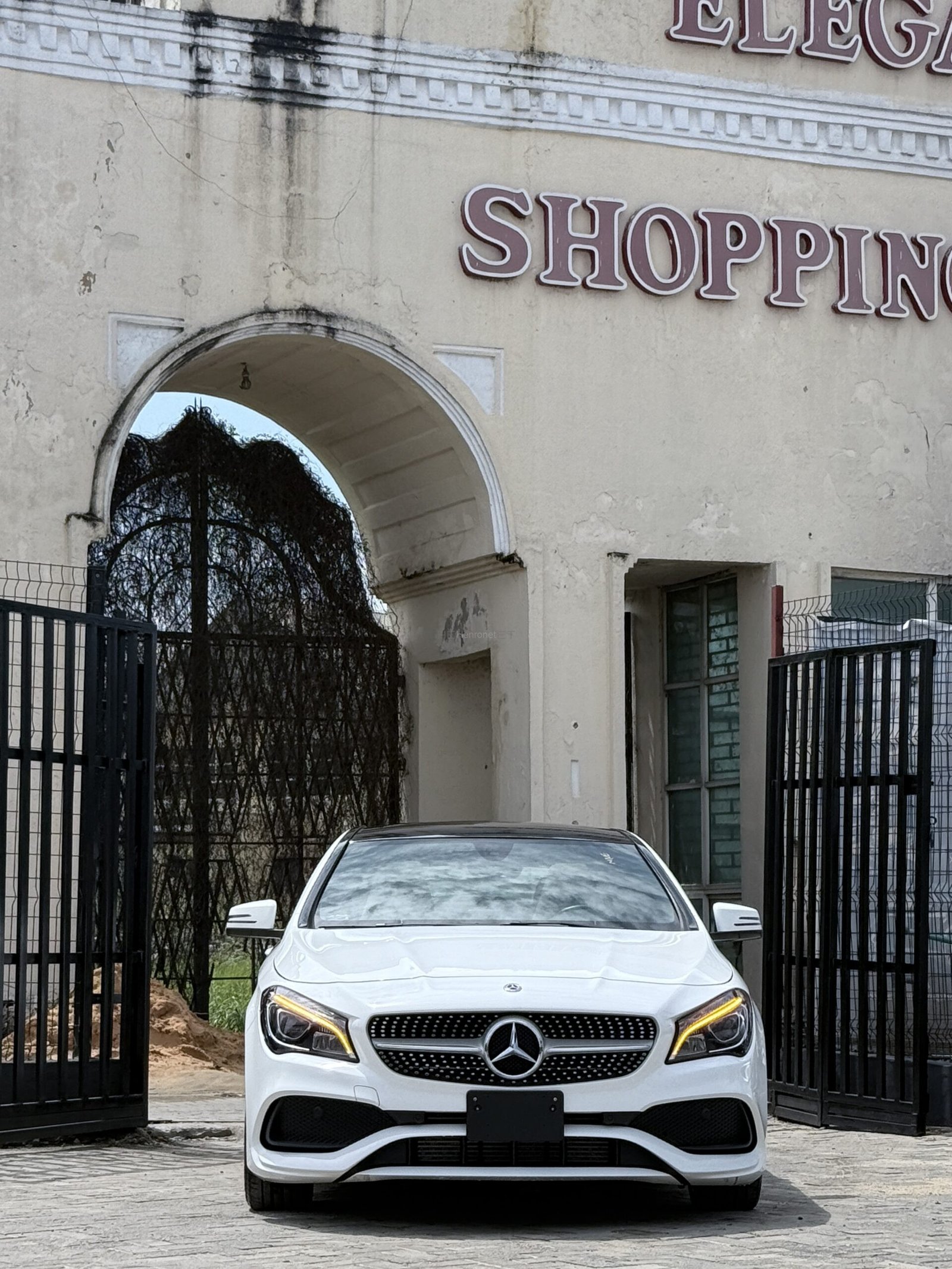 2018 MERCEDES BENZ CLA250