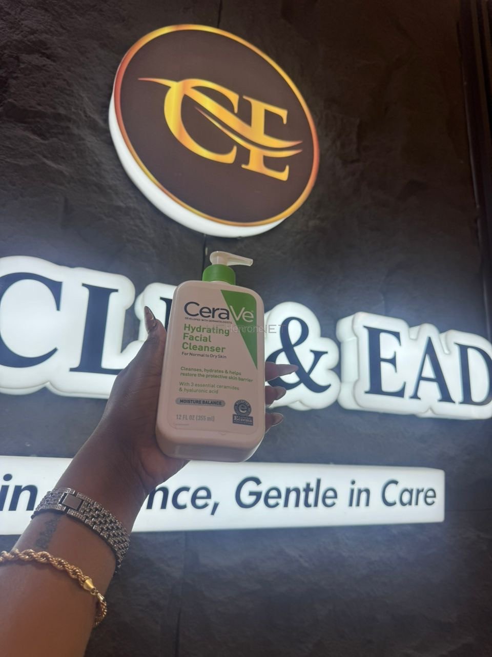 Cosmetics & perfumes, deodorant